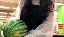 小姐姐吃瓜群众