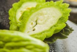 吃瓜为啥容易腹泻,揭秘瓜果摄入与肠胃不适的关联