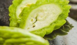 吃瓜为啥容易腹泻,揭秘瓜果摄入与肠胃不适的关联