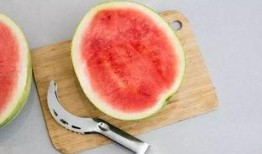 带你吃瓜伤感,感受生活中的伤感瞬间