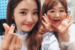 胖女孩吃瓜,甜蜜滋味，快乐生活