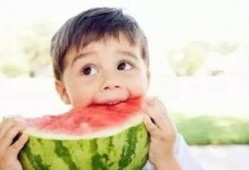 吃瓜容易半夜小便,揭秘半夜频繁起夜的真相