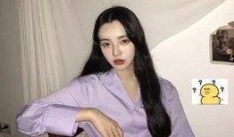 美女被人吃瓜图片,美女被误传“吃瓜”瞬间，真相揭秘引关注