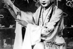 戏子祭酒吃瓜视频