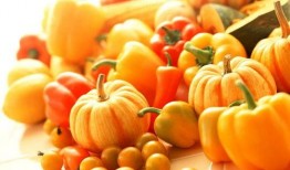 糖人吃黄金蜜瓜,甜蜜邂逅，尽享瓜香四溢