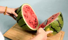 吃瓜发丰顺,揭秘丰顺美食背后的故事