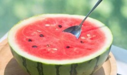 吃瓜最好,吃瓜群众如何成为幕后推手