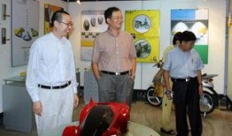 林健学校吃瓜,揭秘校园里的“瓜田”风云