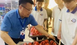 吃瓜榜单学生校园,揭秘吃瓜榜单背后的学生生活