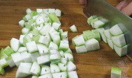 早点睡吃瓜,揭秘健康生活新主张