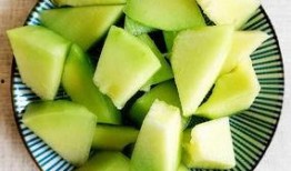 晚上吃网纹瓜好吗,健康小零食的选择