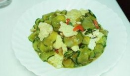 餐桌比赛吃瓜,餐桌上的吃瓜大赛