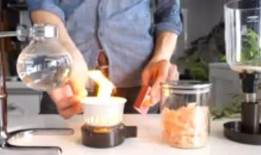 吃瓜喝酒少女,吃瓜喝酒少，青春活力无限