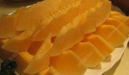 吃蜜瓜嗓子,夏日清凉好滋味