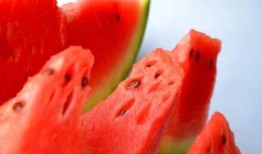 吃瓜别挑刺,轻松享受，别让挑刺破坏乐趣