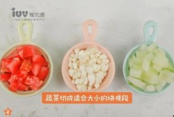 小孩吃瓜全是口水,小孩吃瓜口水横飞，欢乐无限