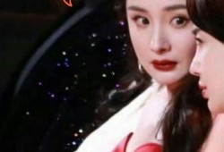 杨幂吃瓜表情包,揭秘娱乐圈幕后真相